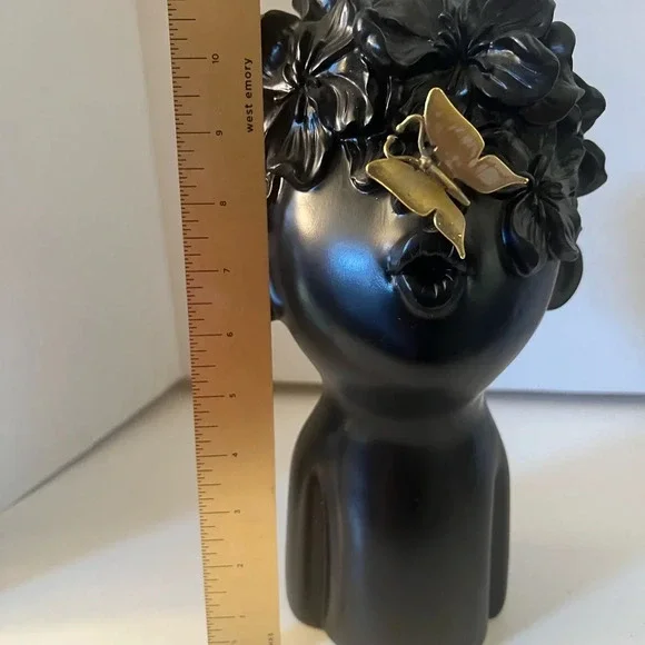 11.5-inch Modern black sculpture features a captivating design of a butterfly - Picture 6 of 6